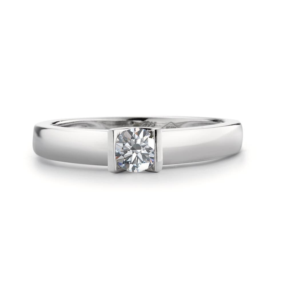 Solitaire ring 750/18K hvidguld Moissanite hvid , 4 mm