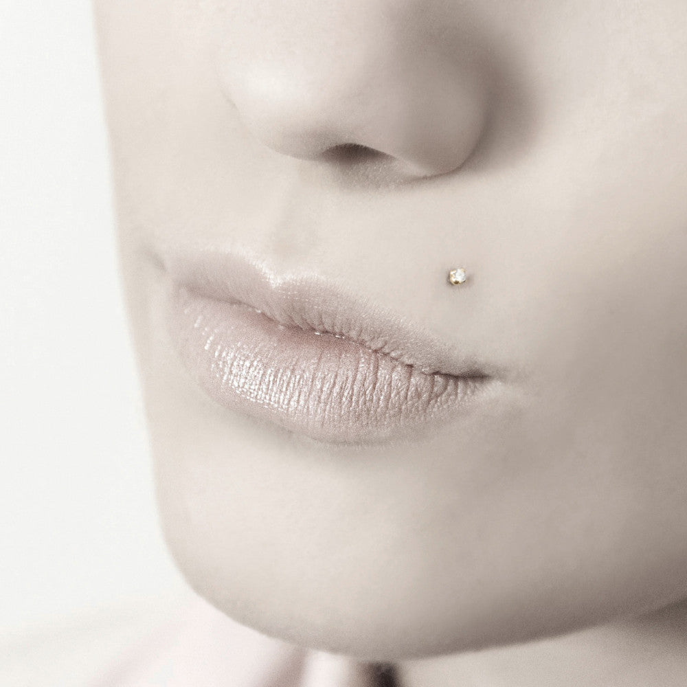 Piercing 750/18K guld Zirconia Ø2 mm